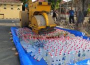 Polres Jombang Musnahkan 1.318 Botol Miras Jelang Natal Dan Tahun Baru 2020