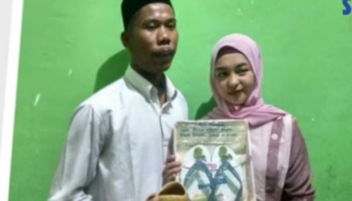 Unik, Nikah Dengan Mahar Sepasang Sandal Jepit Dan Segelas Air Minum