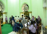 Polres Madiun Gelar Vaksinasi Setelah Sholat Tarawih di Masjid Baitul Hakim