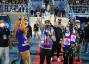 Aremania dan Managemen Arema FC Berikan Apresiasi Terhadap Pihak Kepolisian Atas Pengamanan Pertandingan Sepak Bola