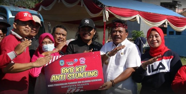 Berupaya Turunkan Angka Stunting, Dinas PPKB Kabupaten Nganjuk Gelar ...