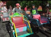 Sebanyak 3 ribu Abang Becak di Nganjuk Terima Bantuan Paket Beras Dari Pemkab