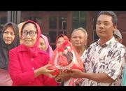 PDI Perjuangan Gelar Baksos Di Desa Kwagean Kec. Loceret