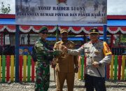 Hari Pendidikan, Bupati Nduga Bersama Yonif Raider 514/SY Kostrad Resmikan Rumah Pintar dan Pasar Rakyat 