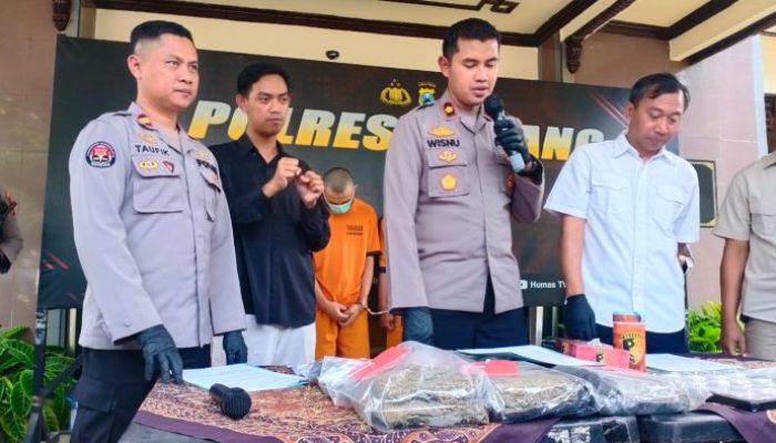 Ganja Seberat 6,5 Kg Diamankan dari Villa Bukit Tidar Malang