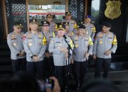 Pastikan Pemilu Aman dan Kondusif, Kabaharkam Polri Cek Personel dan Peralatan Pengamanan di Polda Jatim