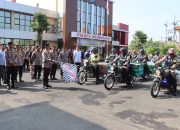 Pak Bhabin Polres Bojonegoro Salurkan 689 Paket Zakat Door to door