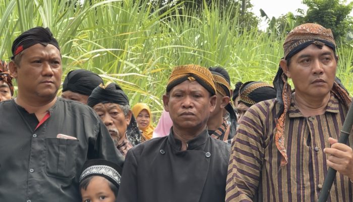 Tasyakuran Sedekah Bumi Dalam Rangka Bersih Desa Gejagan Loceret