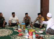 Kapolres Nganjuk Berkunjung Ke Kediaman Ketua MUI Kabupaten Nganjuk, Diskusikan Dua Topik Penting