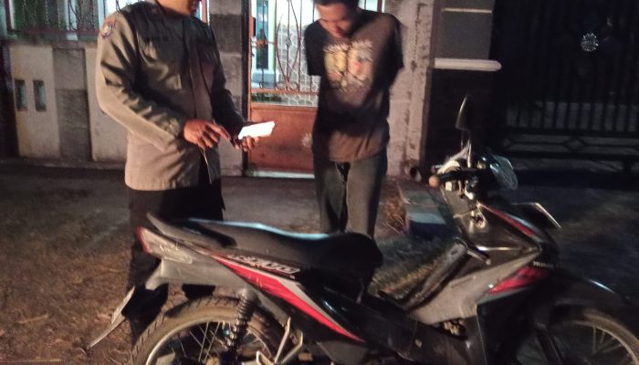 Ahmad Rifai, Warga Kediri Diduga ODGJ, Diamankan Polsek Pace Setelah Sempat Hilang