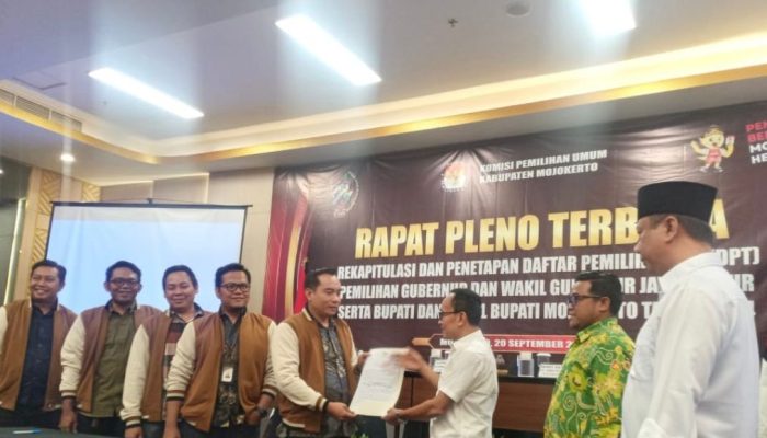 KPU Mojokerto Tetapkan DPT Pilkada Serentak 2024 dalam Rapat Pleno Terbuka