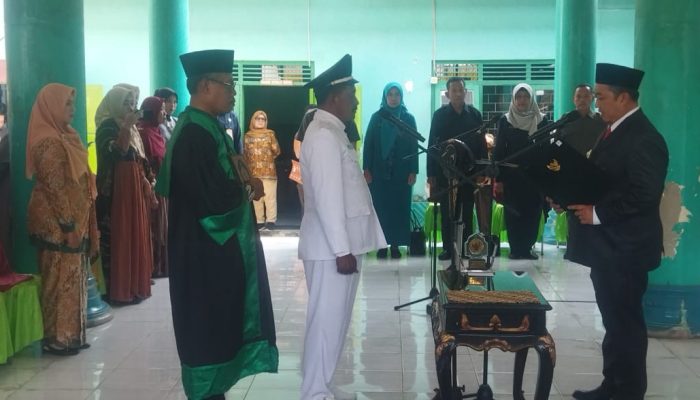 Toha Kusen Sebagai KDAW Desa Trawasan Resmi Dilantik PJ Bupati Jombang