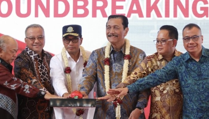 Luhut Resmikan Bandara Internasional Dhoho di Kediri: Simbol Kolaborasi Swasta dan Pemerintah