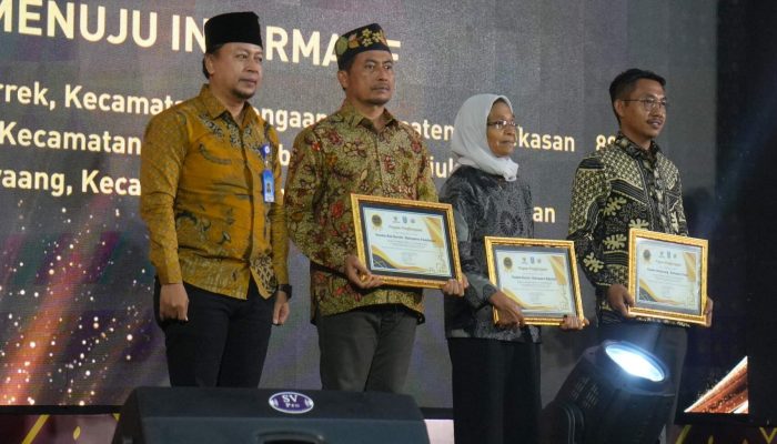 Pemkab Nganjuk Raih Tiga Penghargaan Keterbukaan Informasi Publik dalam KI Awards 2024