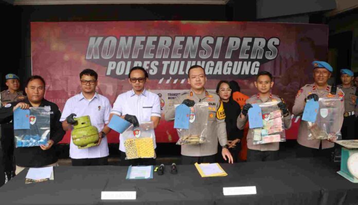 Polres Tulungagung Ungkap Modus Ilegal Penyulingan Elpiji Subsidi, Pelaku Raup Keuntungan Puluhan Juta