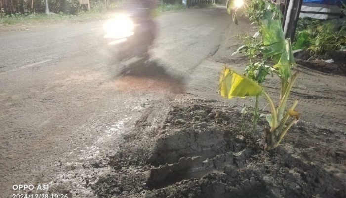 Material Proyek PT SAI Sebabkan Kekacauan di Jalan Gondang, Bahayakan Warga