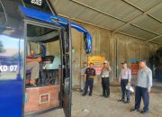 Satlantas Polres Nganjuk Gelar Rampcheck Gabungan di PO Konco Dewe untuk Memastikan Kelayakan Armada