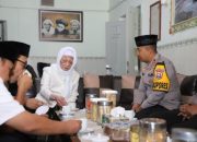Hangatnya Idul Fitri, Kapolres Kediri Bersilaturahmi ke Sejumlah Ulama