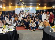 “Sinergi Tanpa Batas: Momen Hangat Kang Marhaen dan Jurnalis Nganjuk di Jolotundo, Bajulan, Nganjuk