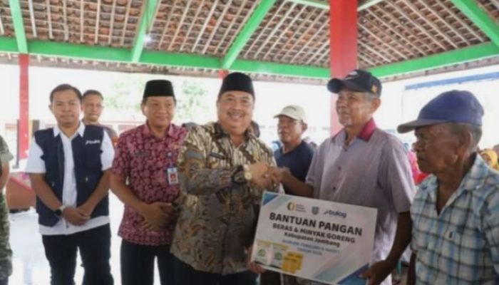 Pemkab Jombang Salurkan Bantuan Pangan untuk Februari dan Maret 2026